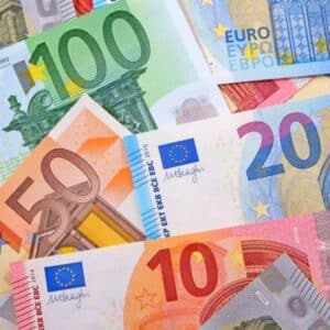 Economie : L’Euro passe presqu’à 5 000 Ariary