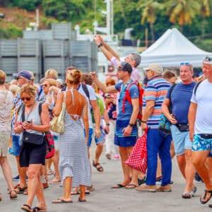 330 909 turisti accolti in Madagascar in 2025